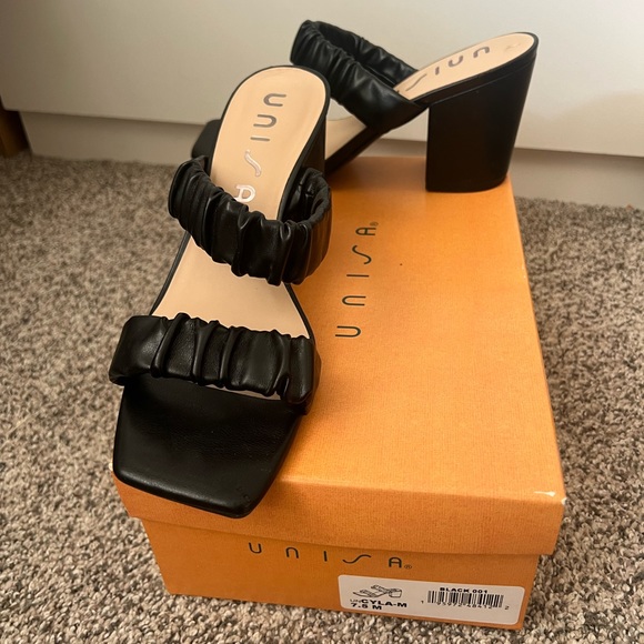 Unisa Black Block Heels - Picture 6 of 6